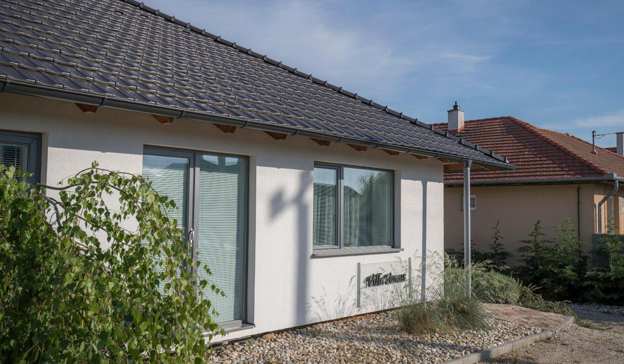 Villa Vamus Vendeg- Es Rendezvenyhaz Vámosszabadi 外观 照片