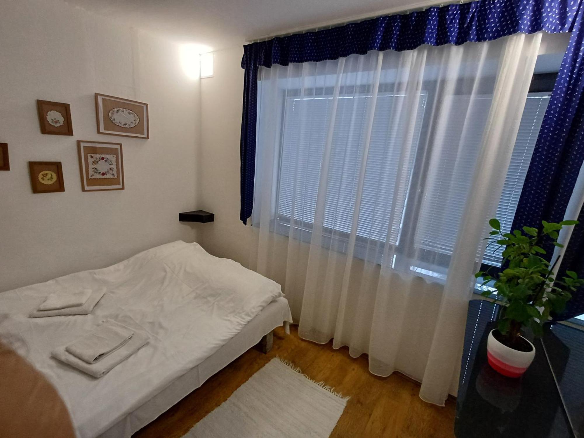 Villa Vamus Vendeg- Es Rendezvenyhaz Vámosszabadi 外观 照片